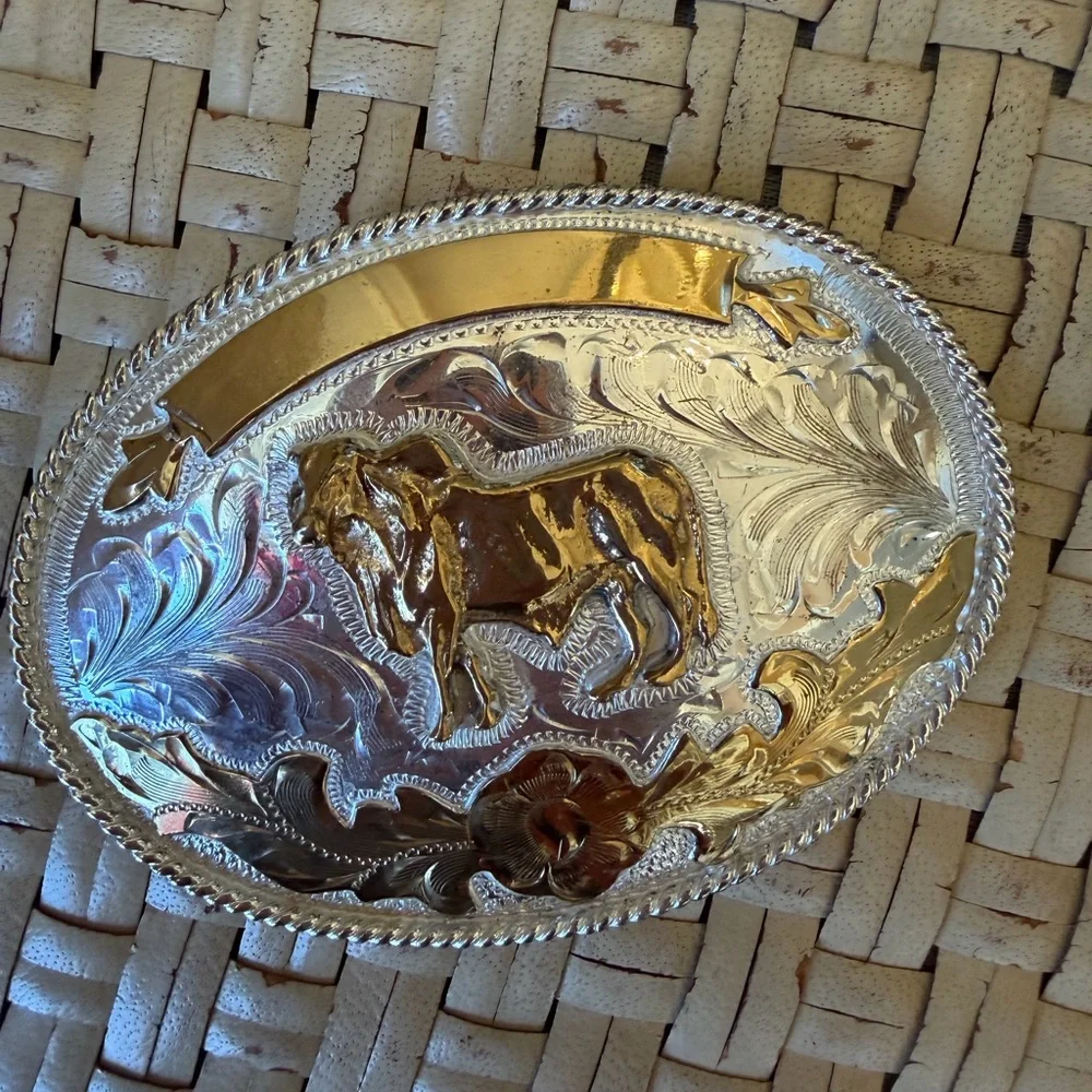 Alpaca Silver with Hold Bull Belt Buckle